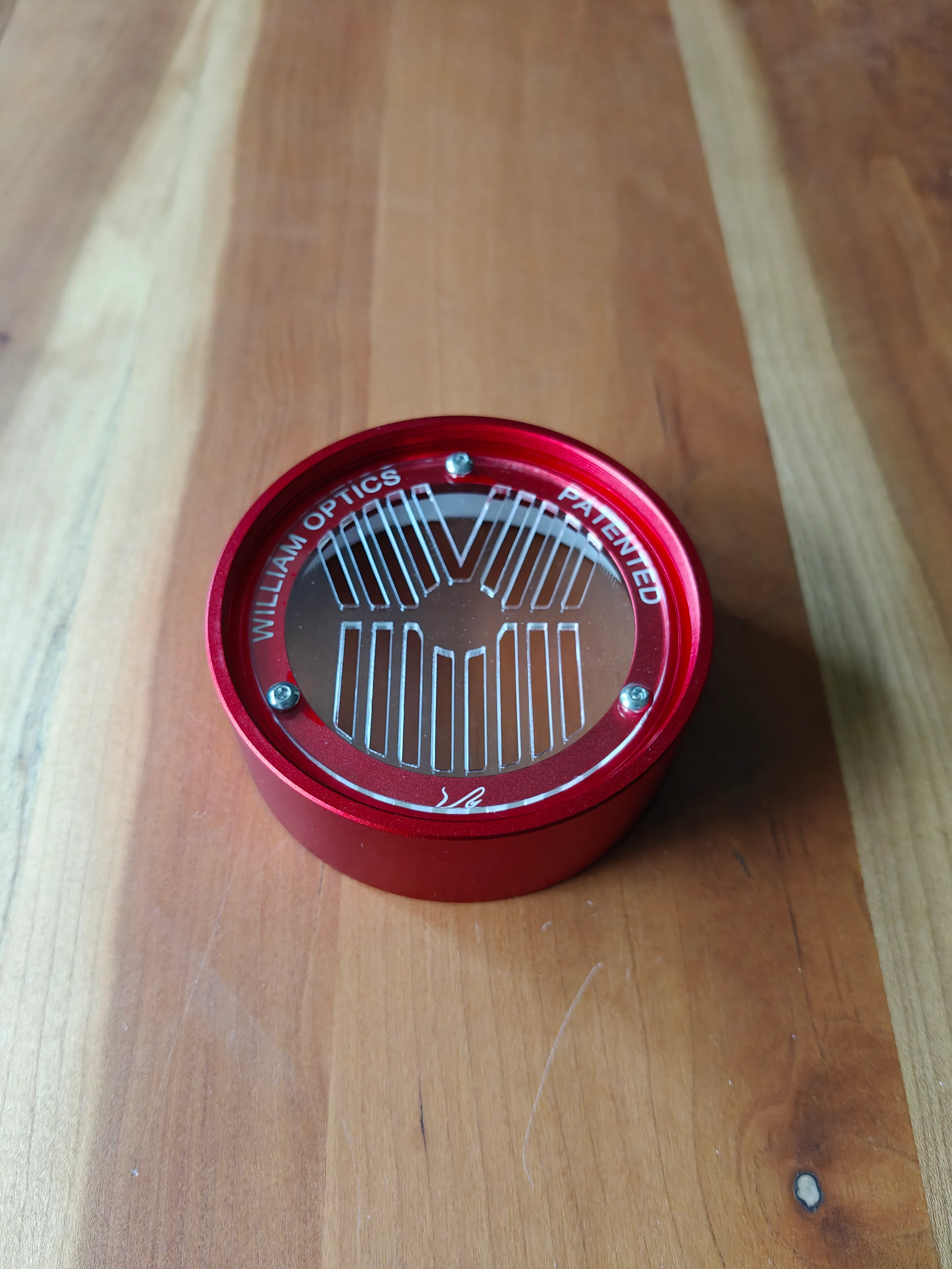 A picture of the RedCat 51 lens cap with a build in bahtinov mask.